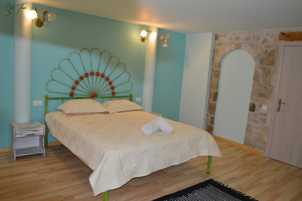Spiti Thea Apartment Makrádes Exterior foto
